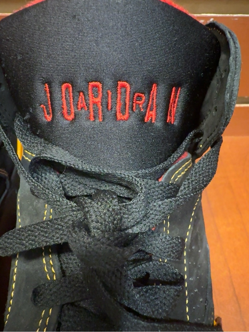 Nike Air Jordan 7 Retro Citrus Black Red Yellow Sneakers Youth 7Y Women’s 8.5 - Picture 4 of 7